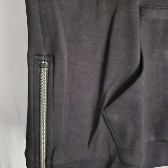 #21 Woman"s Black Active Sweater - Picture 3 of 4
